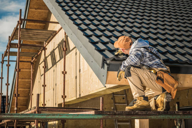 Best Roof Moss and Algae Removal  in Gleed, WA